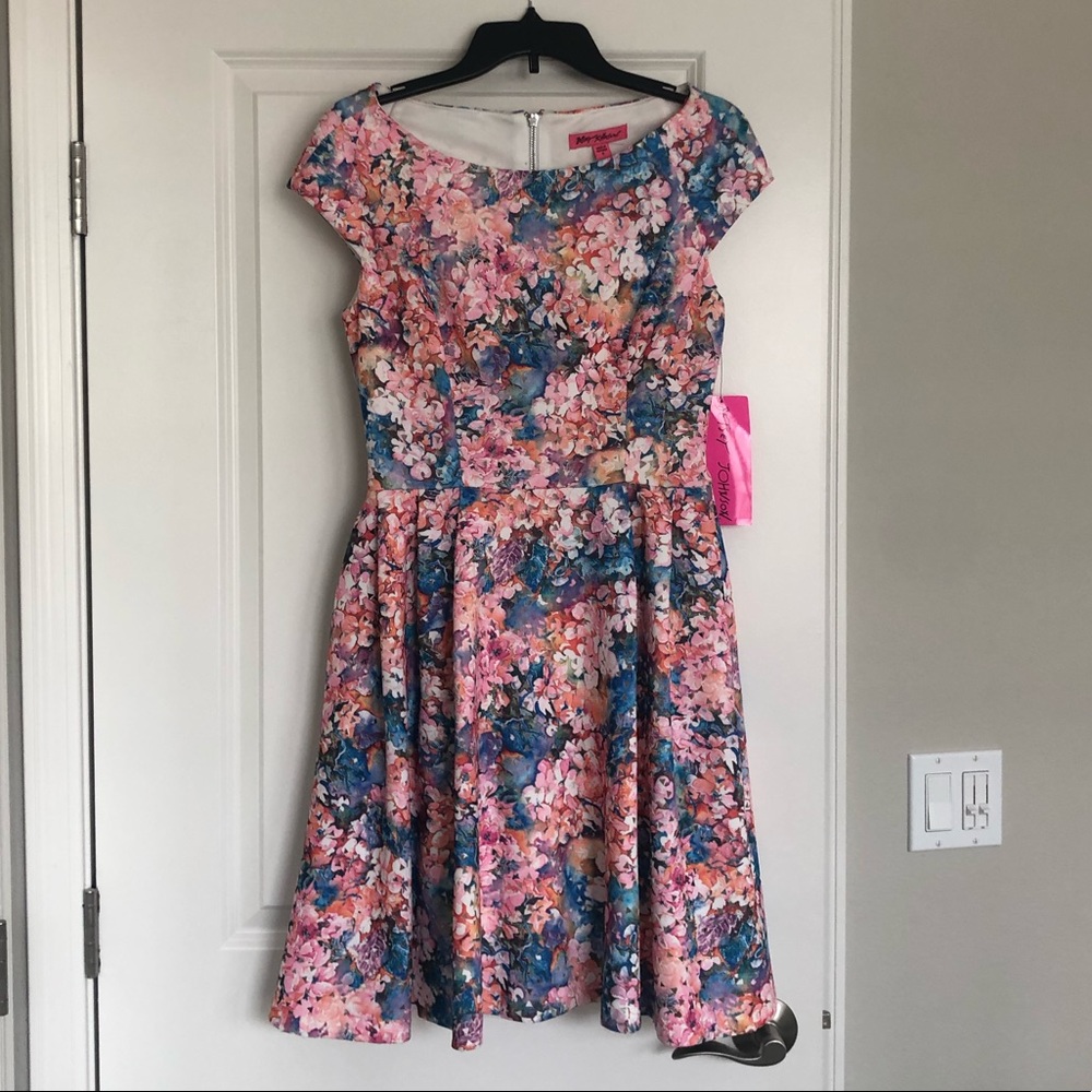 NWT Betsey Johnson Floral Dress